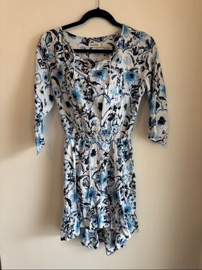Abercrombie & Fitch White and Blue Floral Long Sleeve Dress